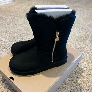 UGG Bailey zip, black with gold zipper. Size 9